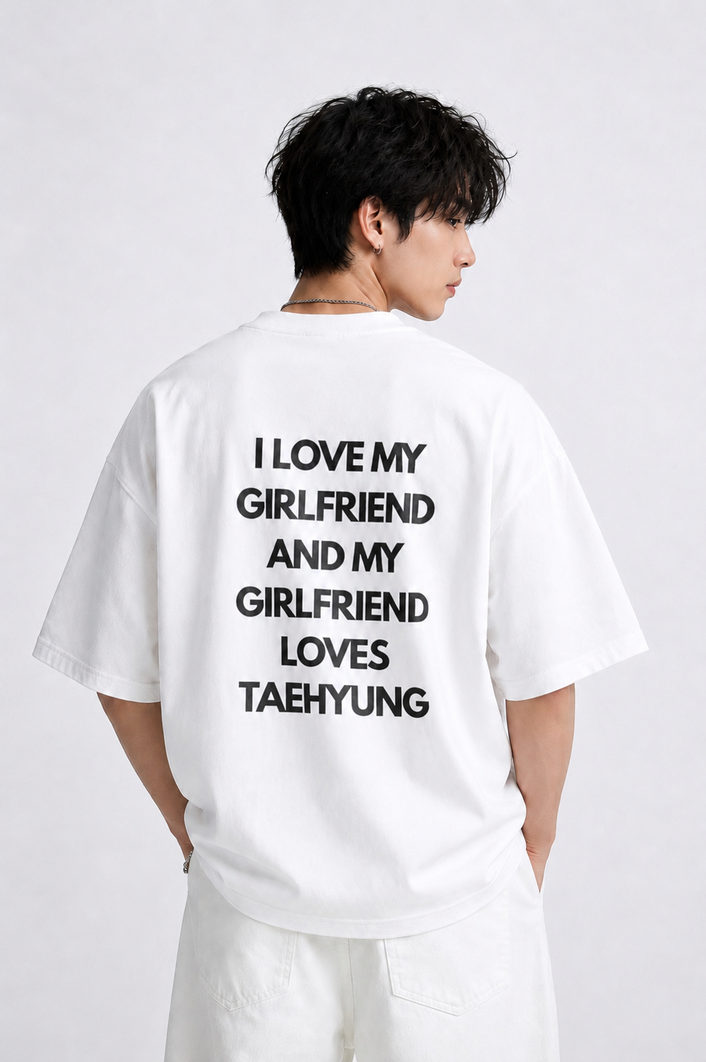 I Love My Girlfriend and My Girlfriend Loves Taehyung T-Shirt